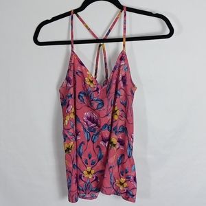 Women's tank size medium
